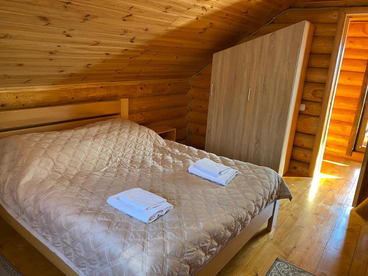 Smerekovyi Dvir Polyana  Luaran gambar