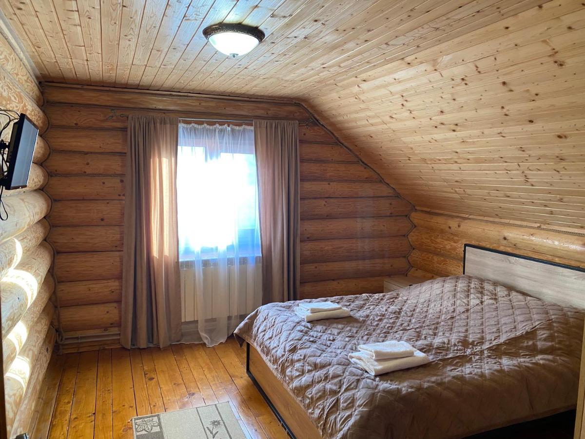 Smerekovyi Dvir Polyana  Luaran gambar