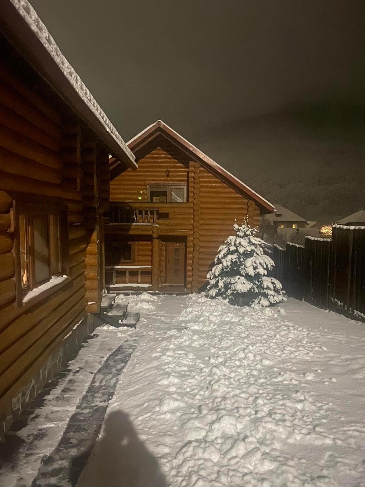 Smerekovyi Dvir Polyana  Luaran gambar