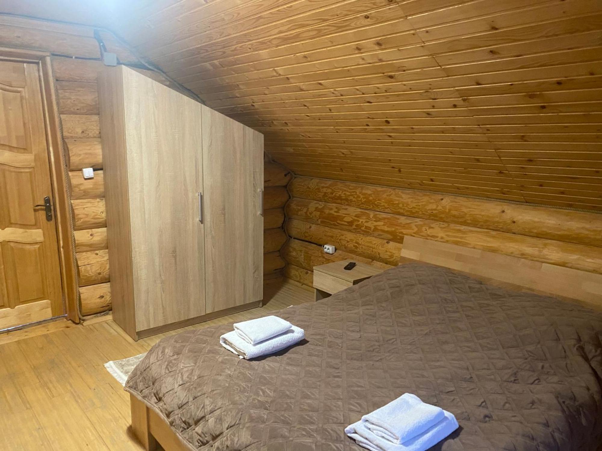 Smerekovyi Dvir Polyana  Luaran gambar