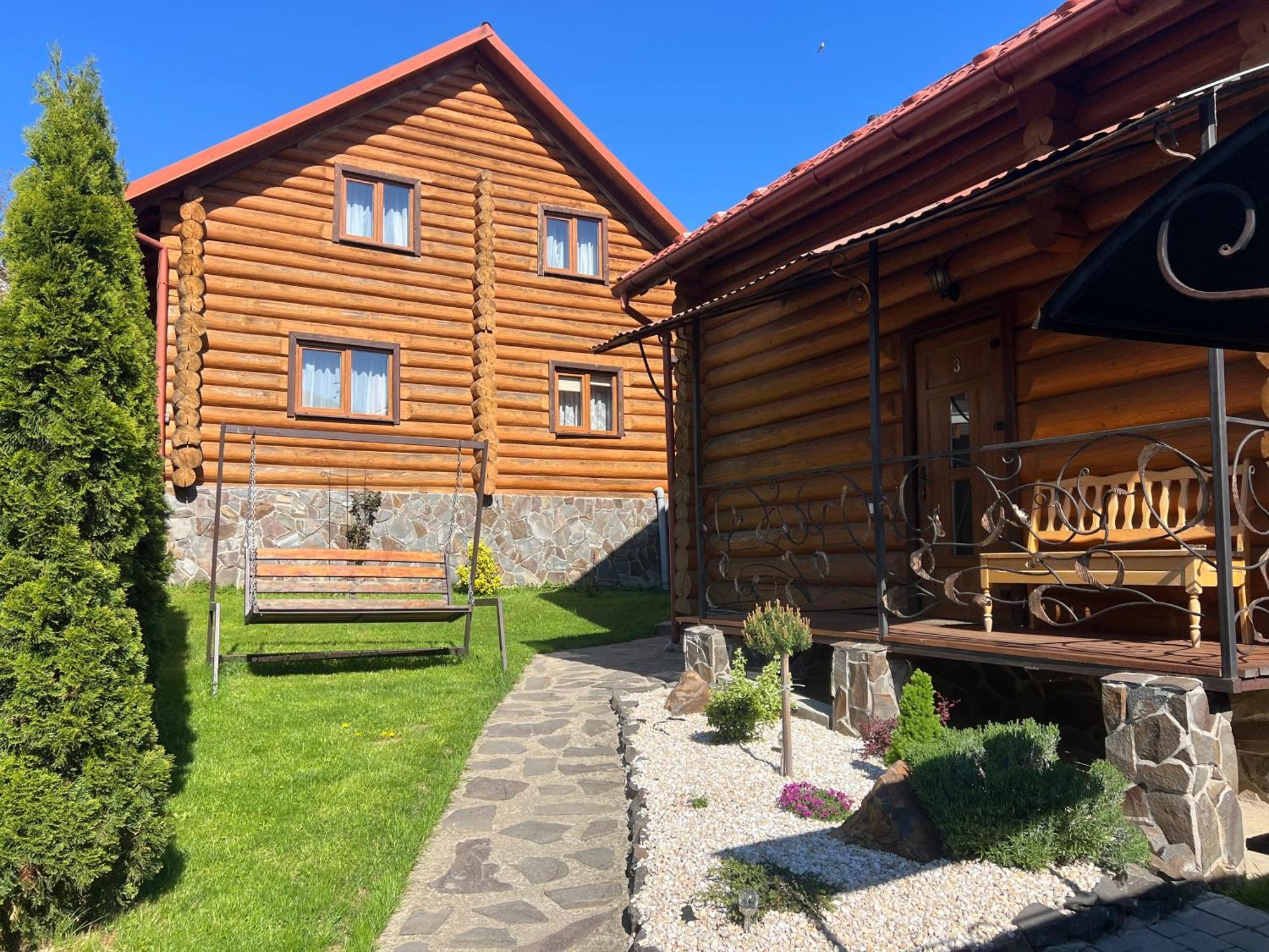 Smerekovyi Dvir Polyana  Luaran gambar