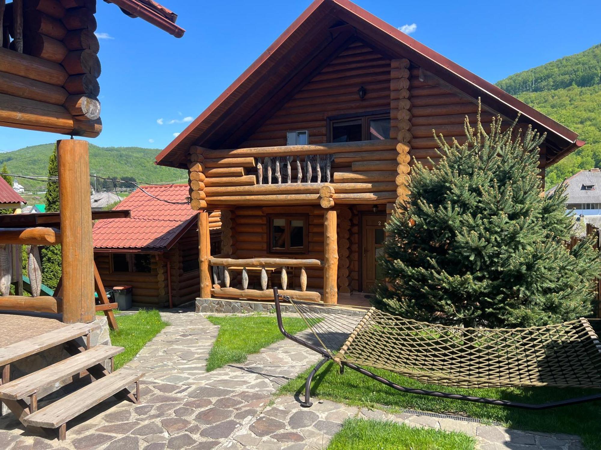 Smerekovyi Dvir Polyana  Luaran gambar